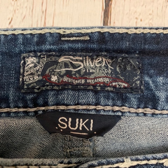 Silver Women’s Jeans Suki Mid Boot Fluid Denim - Picture 6 of 7